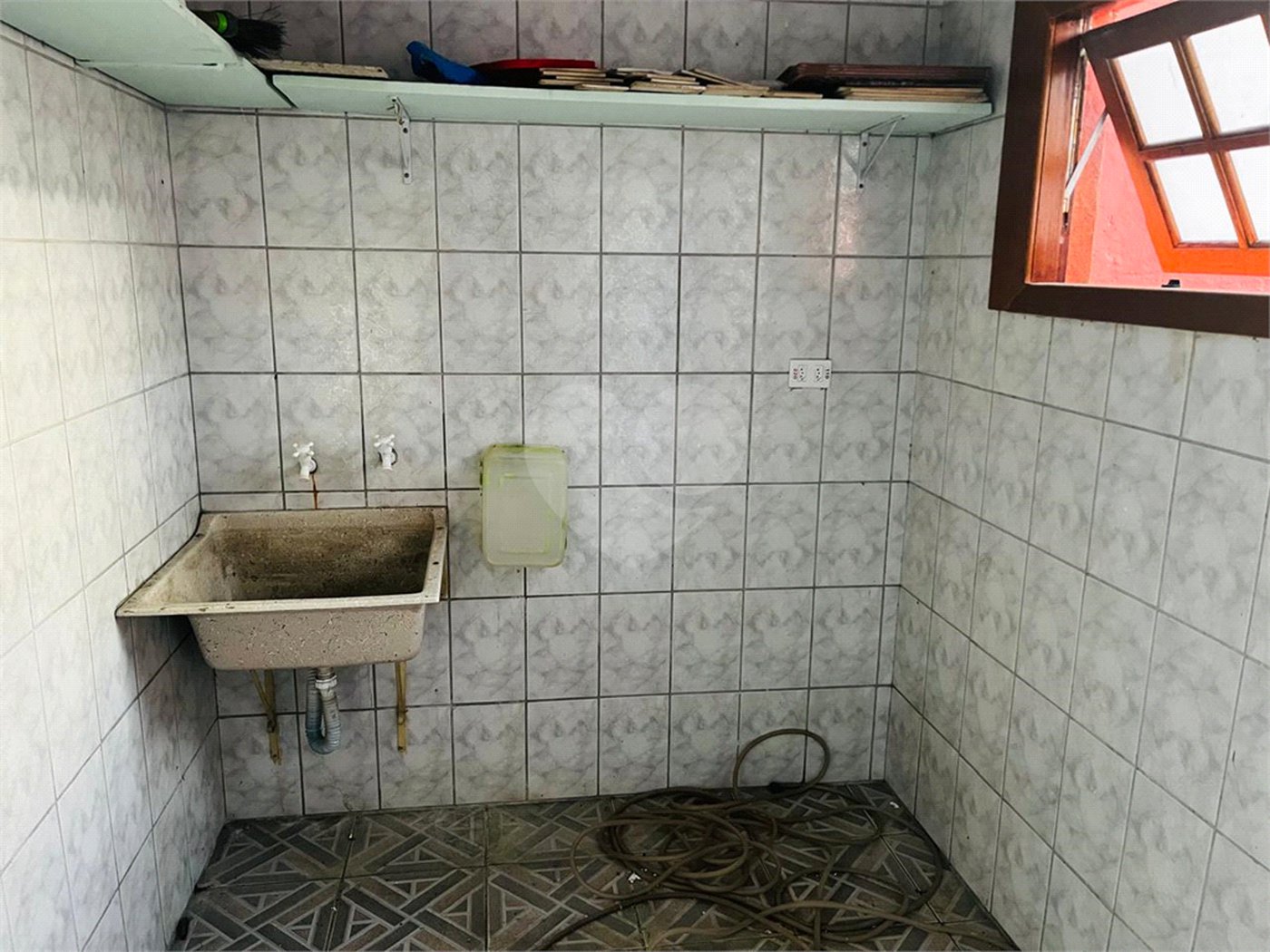 Casa Térrea à venda com 3 quartos em Vila Mazzei, São Paulo, SP