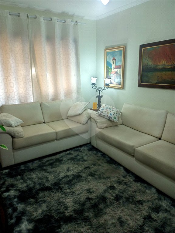 Sobrado à venda com 3 quartos em Jardim Colombo, São Paulo, SP