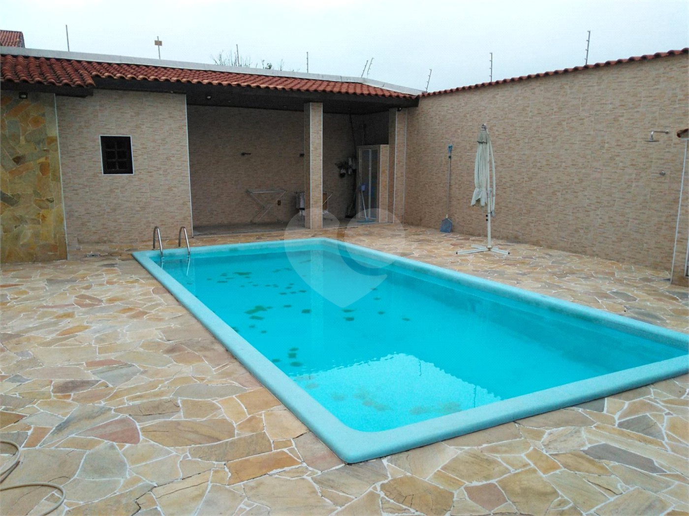 Casa à venda com 3 quartos, sendo 2 suítes,  em Vila Suissa, Mogi das Cruzes, SP