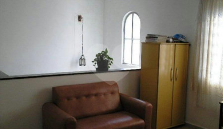 Sobrado à venda com 4 quartos, sendo 1 suíte,  em Vila Nivi, São Paulo, SP