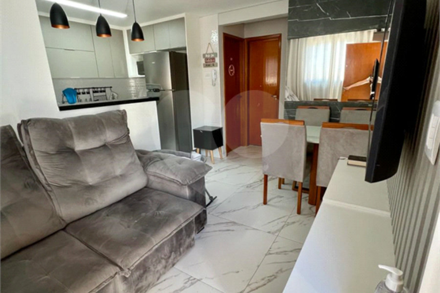 Casa à venda com 2 quartos no condomínio Benfica, São Paulo - SP
