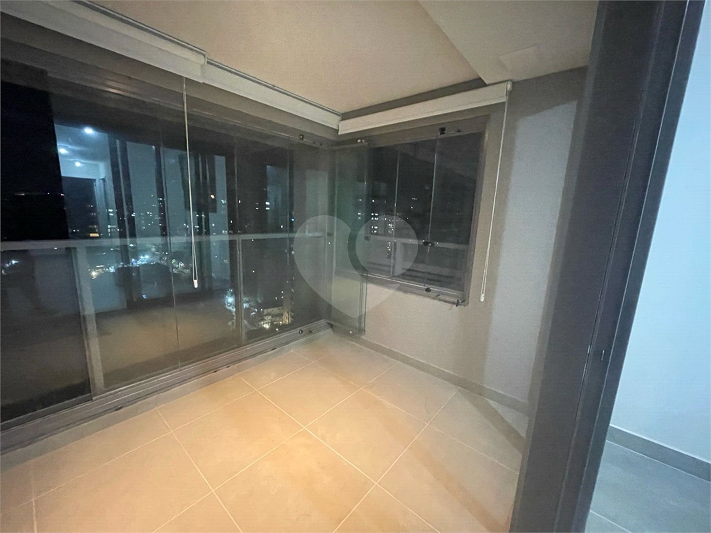Apartamento à venda com 2 suítes em Vila Mariana, São Paulo, SP