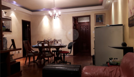 Apartamento à venda com 3 quartos, sendo 1 suíte, em Santa Cecília, São Paulo, SP