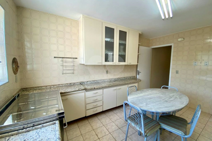 Sobrado à venda com 3 quartos em Freguesia do Ó, São Paulo, SP
