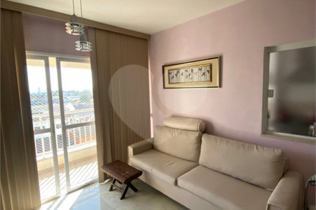 Apartamento à venda com 3 quartos, sendo 1 suíte, em Vila Rubens, Mogi das Cruzes, SP