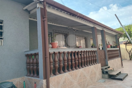 Casa à venda com 3 quartos em Vila Inácio, São Paulo, SP
