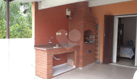 Sobrado à venda com 2 suítes em Jardim Marajoara, São Paulo, SP