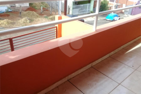Sobrado à venda com 2 quartos, sendo 1 suíte, em Vila Barth, Itapetininga, SP