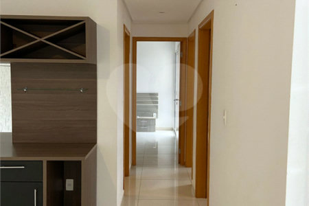 Apartamento à venda com 3 quartos, sendo 1 suíte, em Jardim Estoril, São José dos Campos, SP