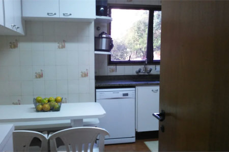 Apartamento à venda com 3 quartos, sendo 1 suíte,  em Jardim Vitória Régia, São Paulo, SP