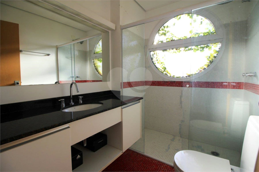 Casa à venda ou para alugar com 5 quartos, sendo 3 suítes,  em Vila Madalena, São Paulo, SP