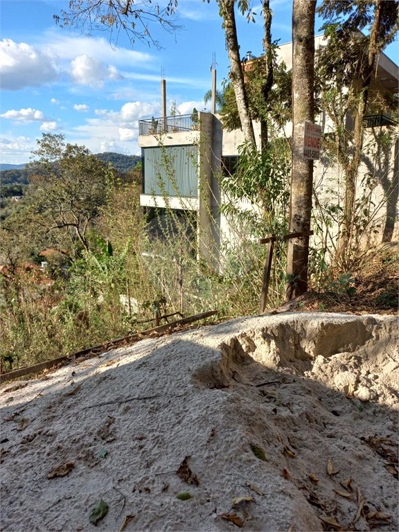 Terreno à venda no condomínio Loteamento Altos da Cantareira, Mairiporã - SP