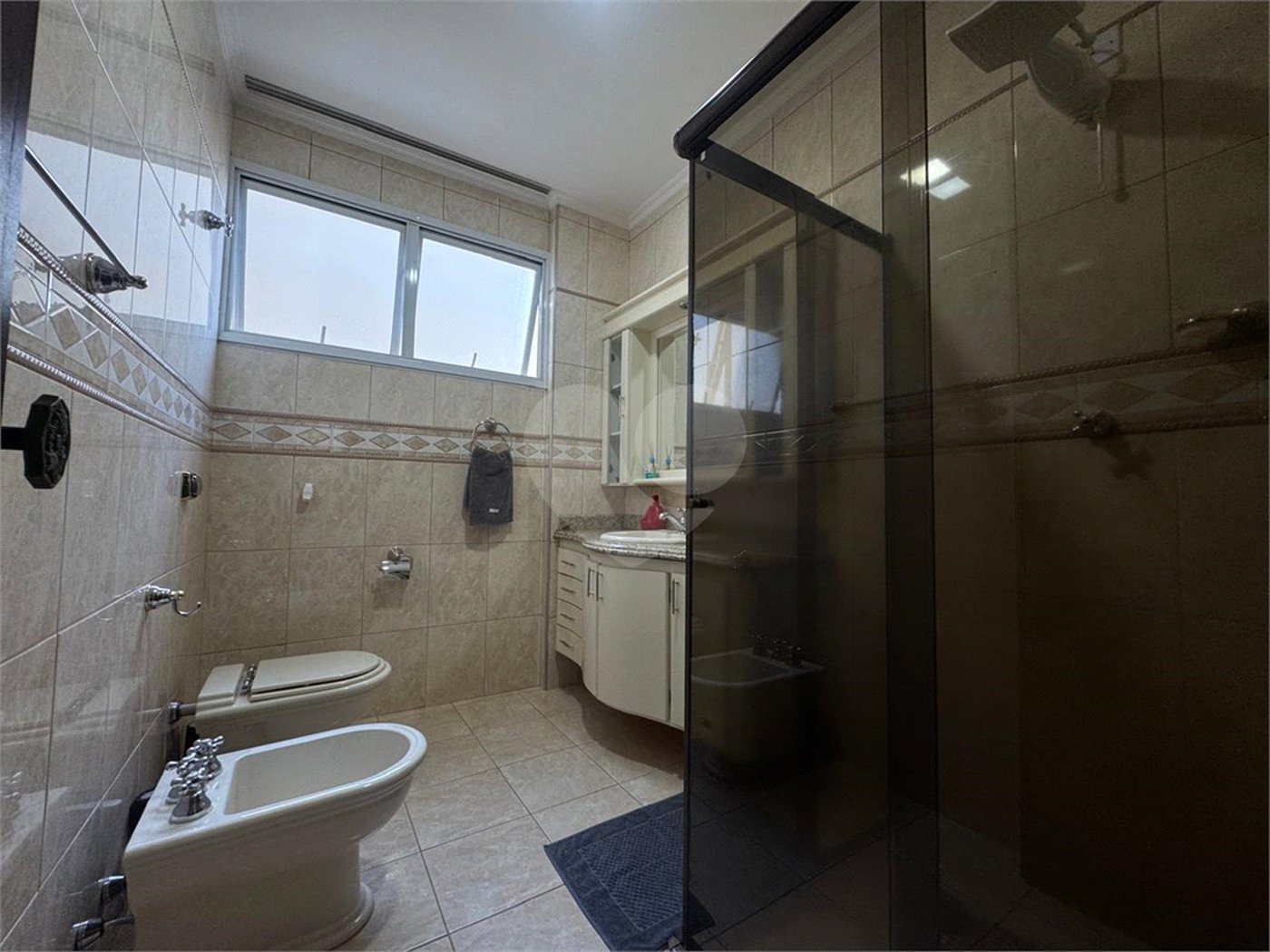 Apartamento à venda com 3 quartos, sendo 1 suíte, no Centro, Ribeirão Preto, SP