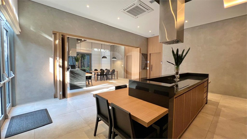 Apartamento à venda com 1 quarto em Santo Amaro, São Paulo, SP