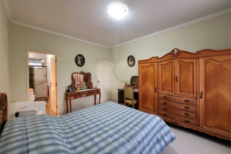 Sobrado à venda com 5 quartos, sendo 2 suítes, em Jardim Vera Cruz, São Paulo, SP
