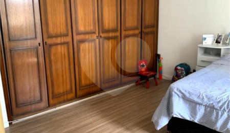 Sobrado à venda com 3 quartos, sendo 1 suíte, em Vila Guilherme, São Paulo, SP