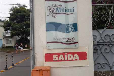 Casa à venda com 2 quartos, sendo 1 suíte, no condomínio Vilagio Milioni, Salto - SP