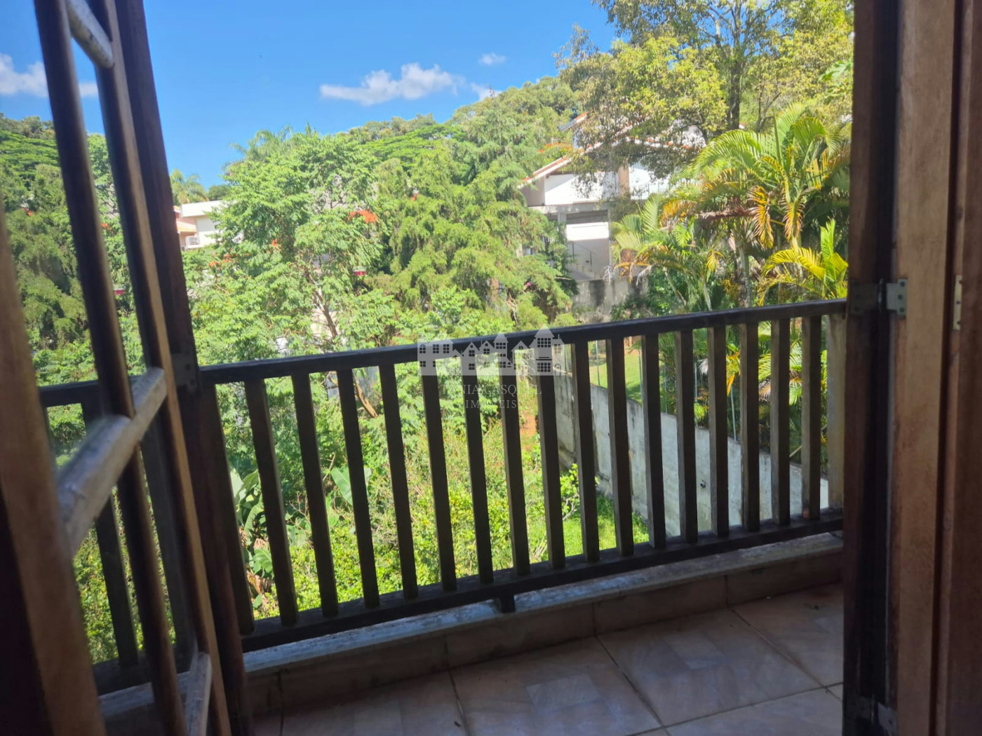 Casa à venda com 3 suítes no condomínio Portal Dos Nobres, Atibaia - SP