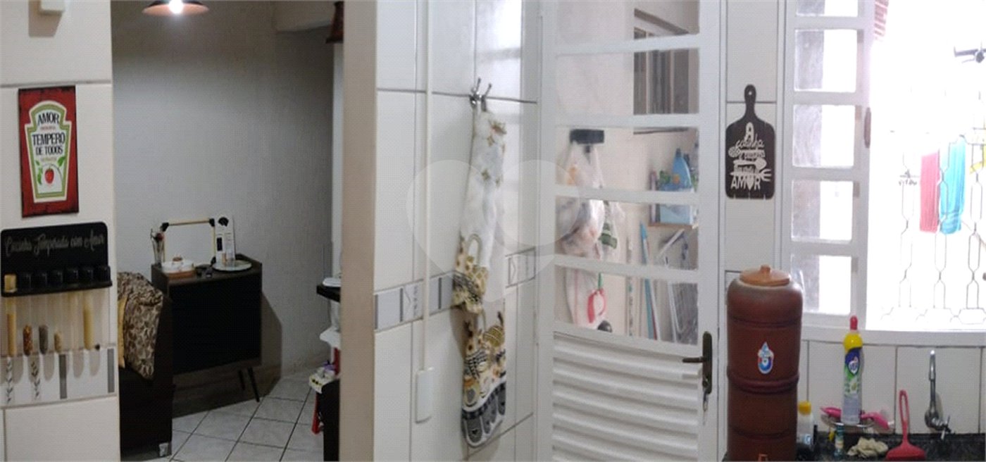 Casa à venda com 2 quartos no condomínio Jardim Residencial das Dálias, Sorocaba - SP