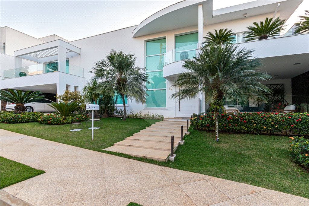 Casa à venda com 3 suítes no condomínio Sunset, Sorocaba - SP