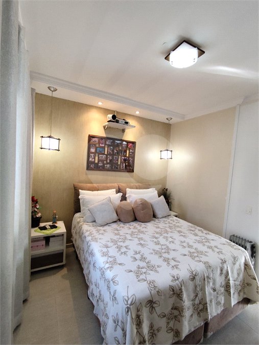 Casa à venda com 3 quartos, sendo 1 suíte,  no condomínio Bella Colonia II, Jundiaí - SP