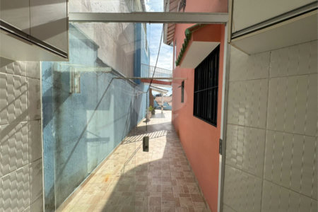 Casa à venda com 3 quartos, sendo 1 suíte,  em Vila Rosália, Guarulhos, SP