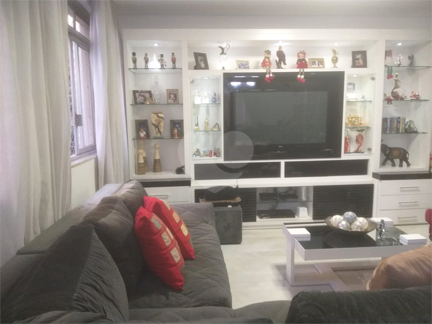 Apartamento à venda com 3 quartos, sendo 1 suíte, em Paraíso, São Paulo, SP