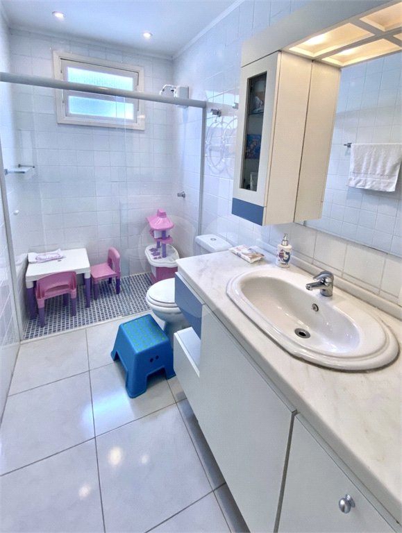 Casa à venda com 3 quartos, sendo 2 suítes, em Planalto Paulista, São Paulo, SP