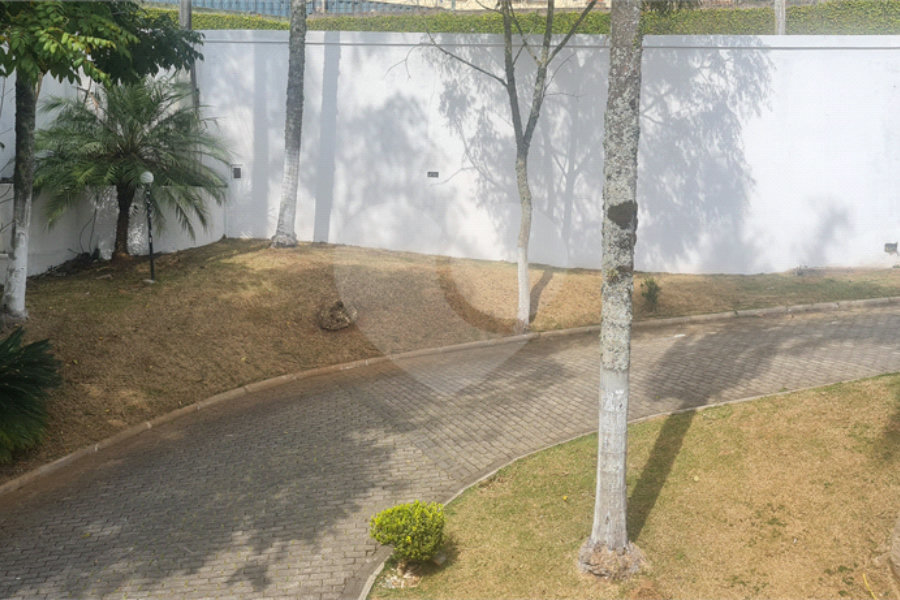 Casa à venda com 5 suítes em Roseira, Mairiporã, SP