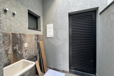 Casa à venda com 3 quartos, sendo 1 suíte, no condomínio Residencial Villagio Wanel, Sorocaba - SP