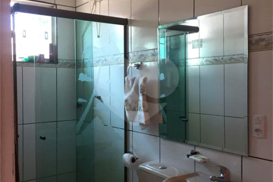 Sobrado à venda com 3 quartos, sendo 2 suítes, em Vila Nova Cachoeirinha, São Paulo, SP