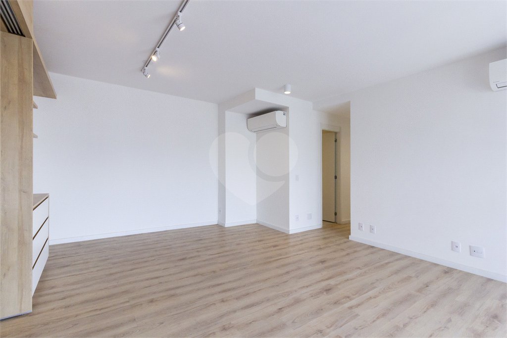 Apartamento à venda com 2 suítes em Pinheiros, São Paulo, SP