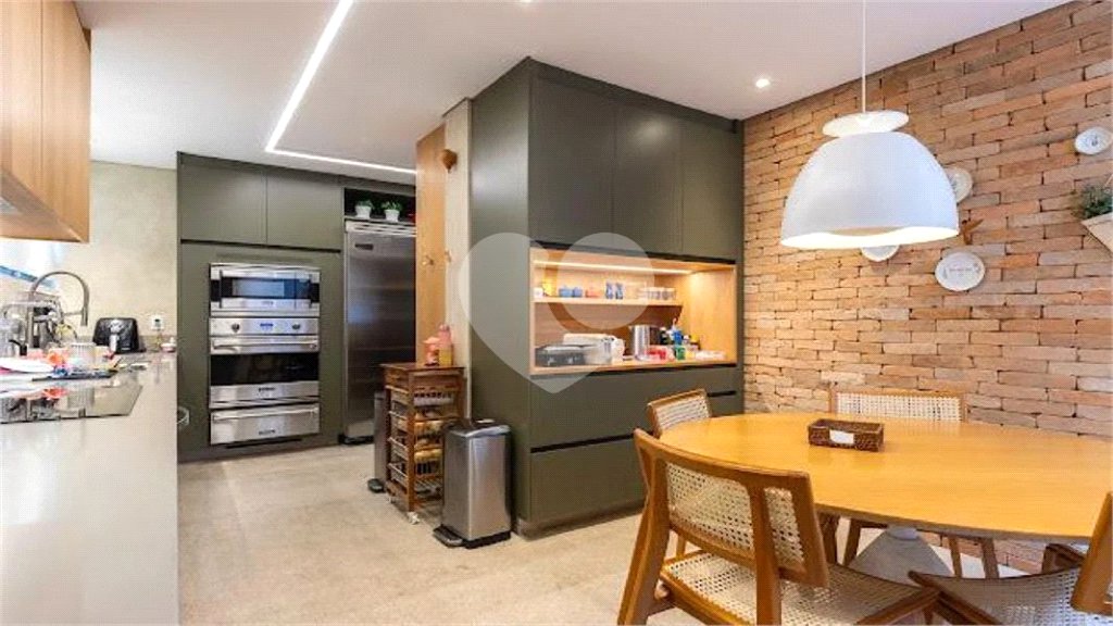 Casa à venda com 4 suítes no condomínio Casa Côte, São Paulo - SP
