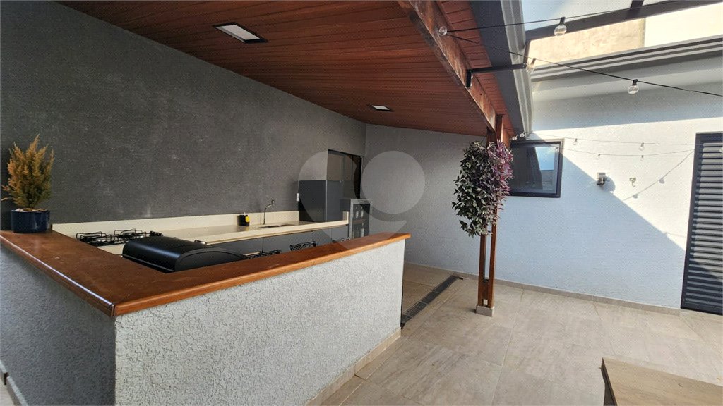 Casa à venda com 2 quartos, sendo 1 suíte, em Jardim Wanel Ville V, Sorocaba, SP