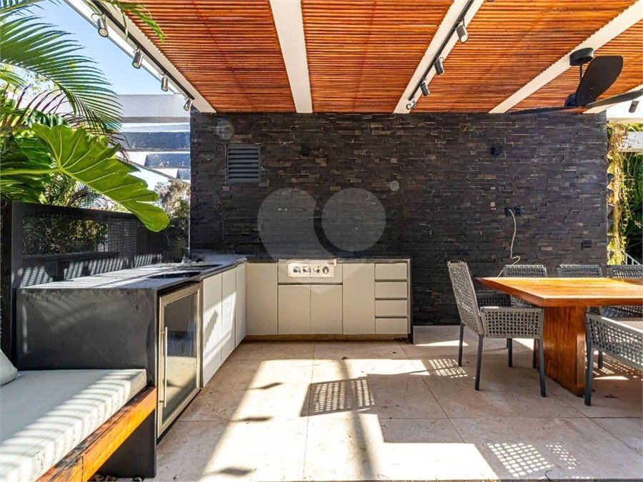 Casa à venda ou para alugar com 2 suítes no condomínio Praça Gabriel, São Paulo - SP