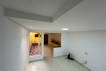 Casa de Vila para alugar com 4 suítes em Vila Romana, São Paulo, SP