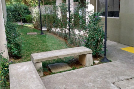 Apartamento à venda com 2 quartos em São Pedro, Osasco, SP