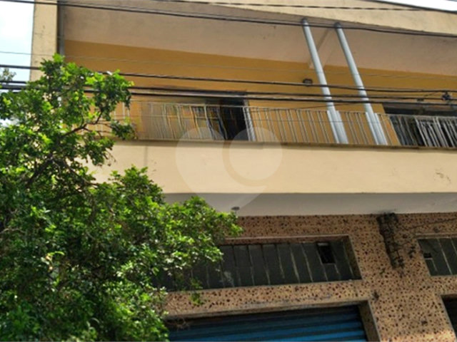 Sobrado à venda com 4 quartos, sendo 1 suíte,  em Santana, São Paulo, SP
