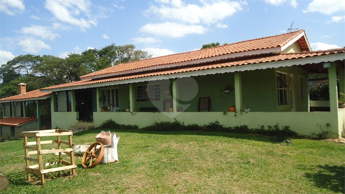 Chácara à venda com 3 quartos, sendo 1 suíte,  em Planalto Verde, São Roque, SP