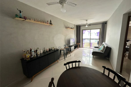 Apartamento à venda com 2 quartos, sendo 1 suíte,  em Aviação, Praia Grande, SP