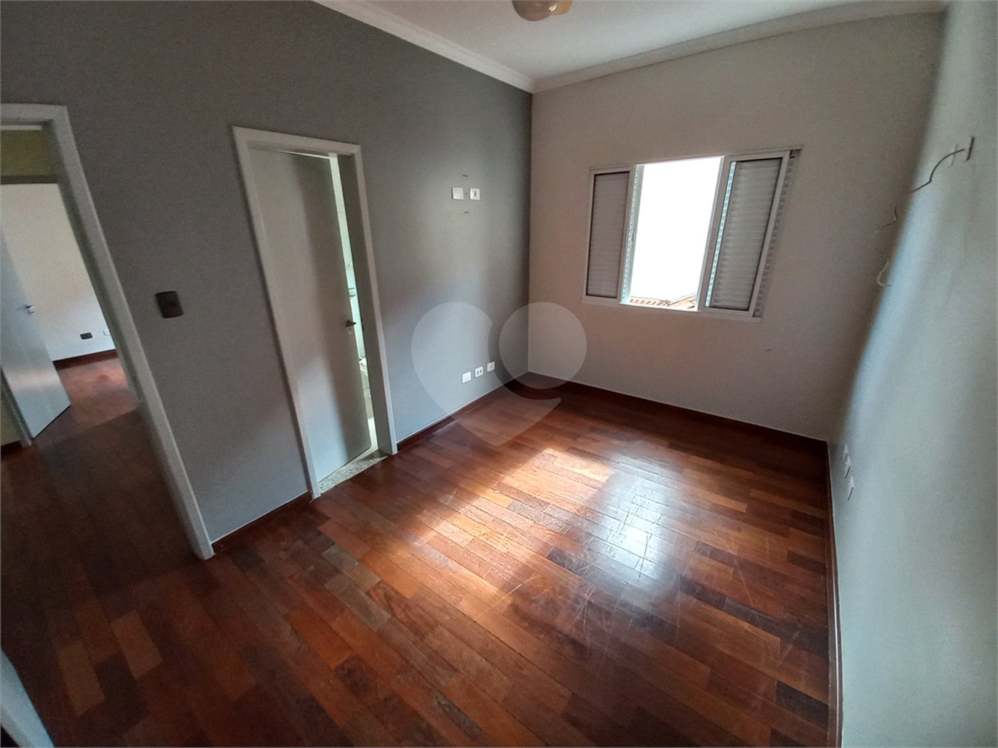Sobrado à venda com 3 quartos, sendo 1 suíte, em Lar São Paulo, São Paulo, SP