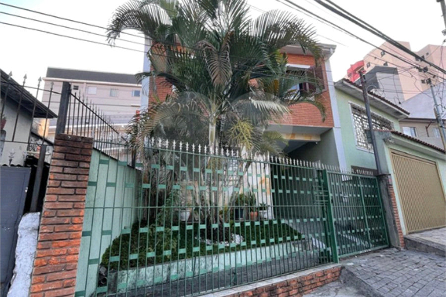 Sobrado à venda com 5 quartos, sendo 1 suíte,  em Vila Gustavo, São Paulo, SP