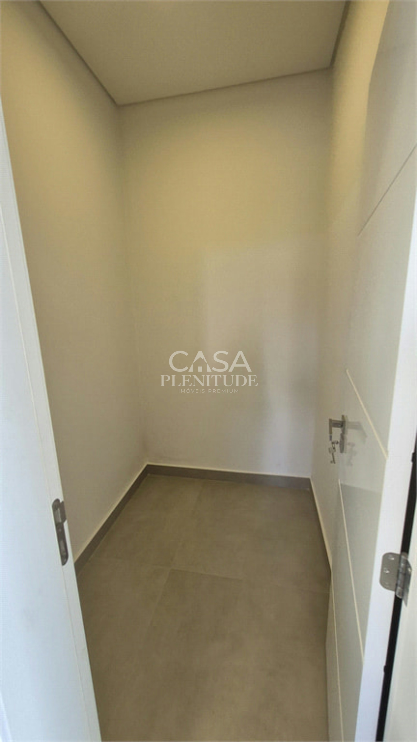 Casa em condomínio à venda com 4 suítes em Alphaville Nova Esplanada, Votorantim, SP