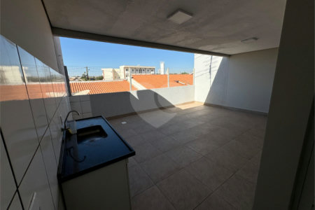 Casa à venda com 3 quartos, sendo 1 suíte, no condomínio Terra Nova, Várzea Grande - MT