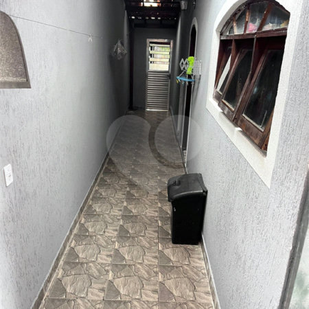 Sobrado à venda com 5 quartos, sendo 2 suítes,  em Jardim da Granja, São José dos Campos, SP