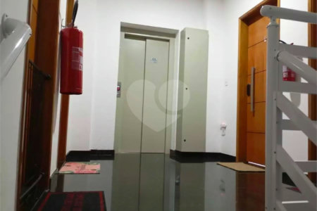 Cobertura à venda com 2 quartos, sendo 1 suíte, em Parque Novo Oratório, Santo André, SP