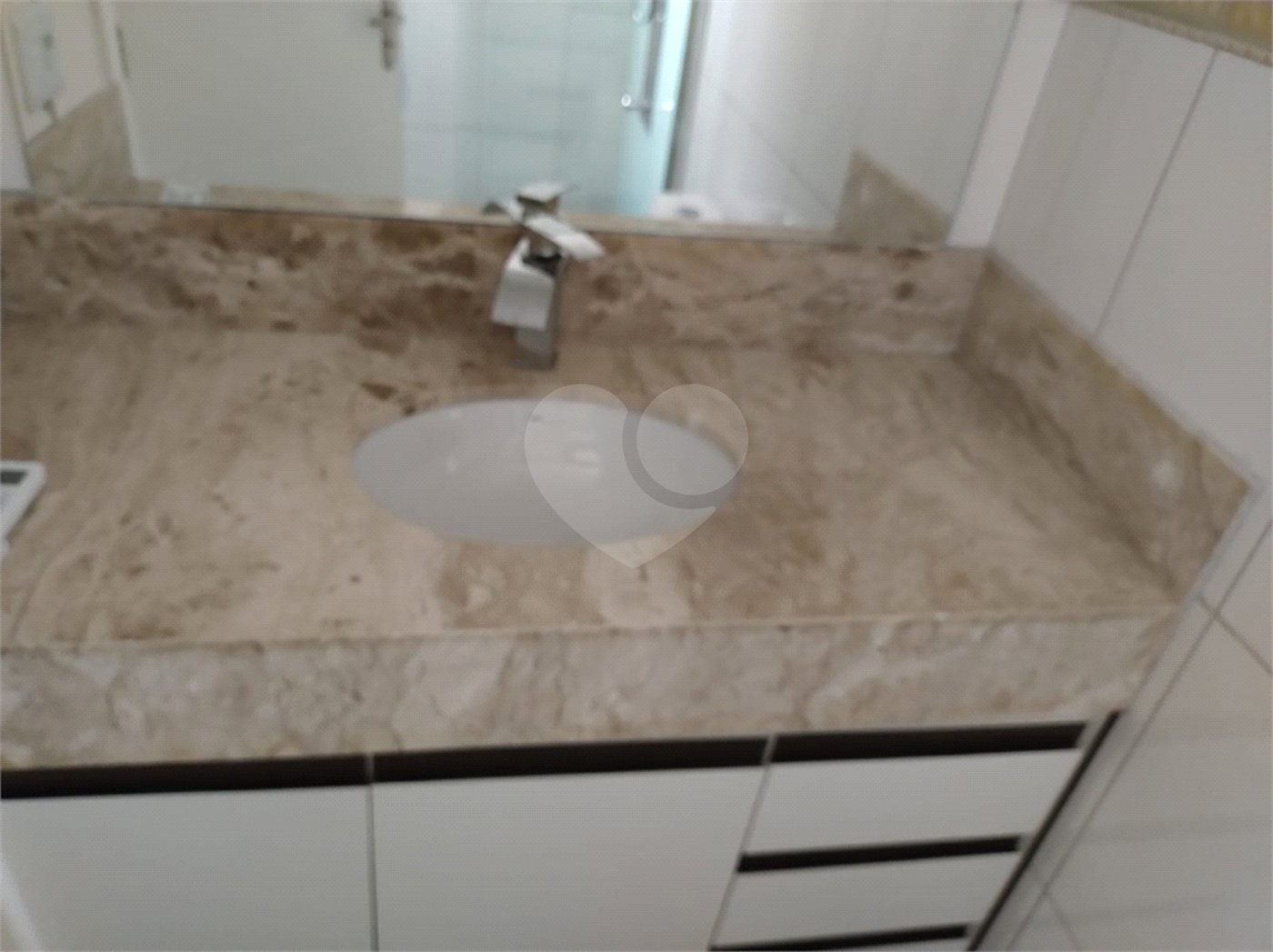 Apartamento à venda ou para alugar com 3 suítes em Indianópolis, São Paulo, SP