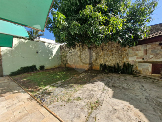 Sobrado à venda com 4 quartos, sendo 3 suítes,  em Jardim São Bento, São Paulo, SP