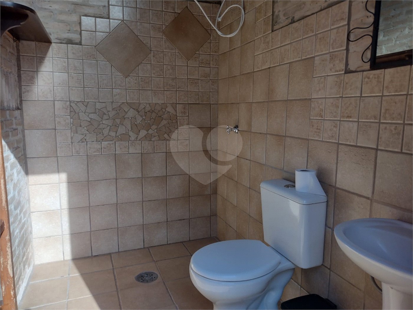 Sobrado à venda com 3 quartos, sendo 2 suítes, em Jardim Residencial Santa Mônica, Araraquara, SP