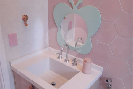 Apartamento à venda com 4 quartos, sendo 2 suítes,  em Vila Anastácio, São Paulo, SP
